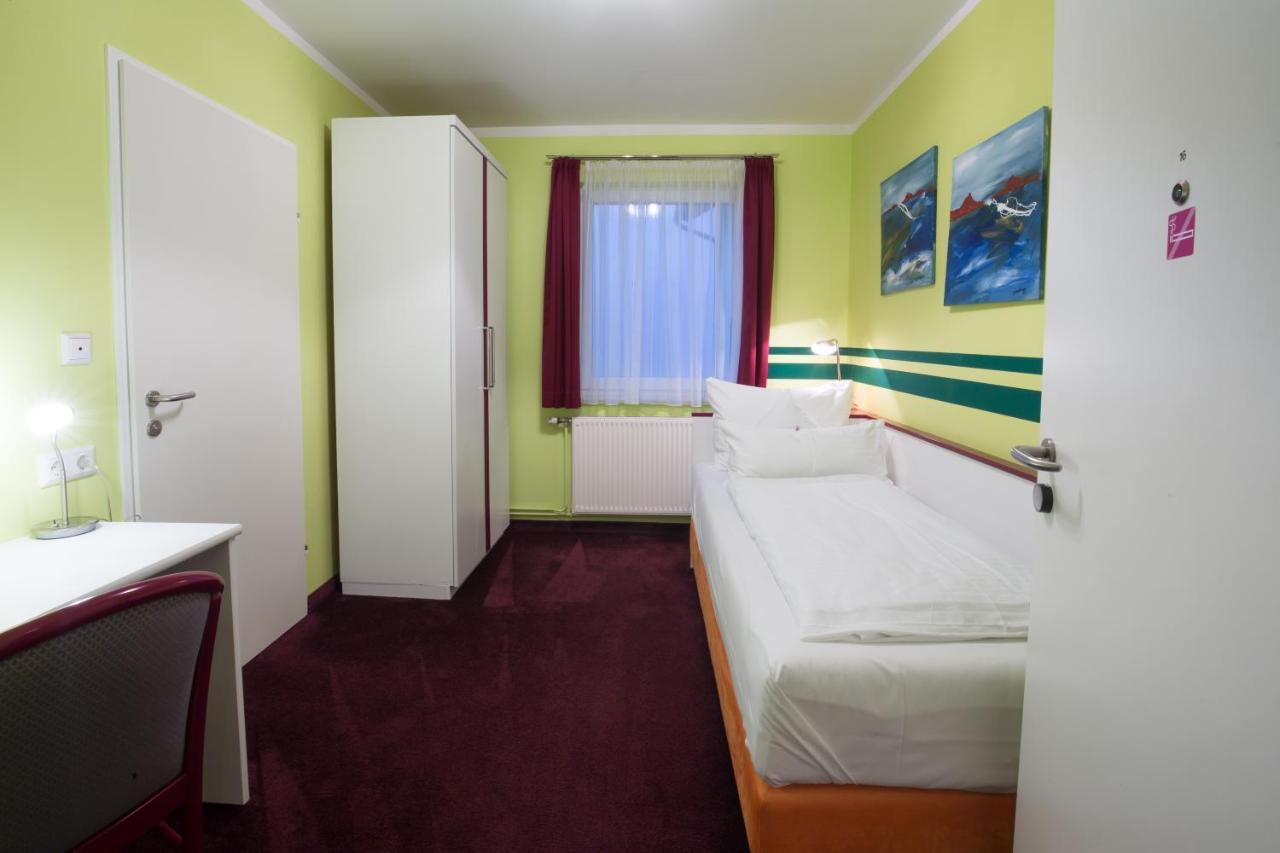 豪斯林格住宅酒店 Karlstetten 外观 照片
